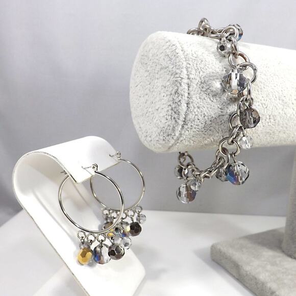 Vintage Cookie Lee Czech Beads Bracelet & Hoop Earrings Set, 1990s - Picture 3 of 8